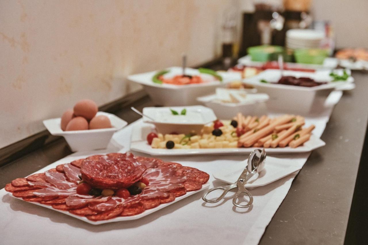 Garni Hotel Barut Šabac 外观 照片